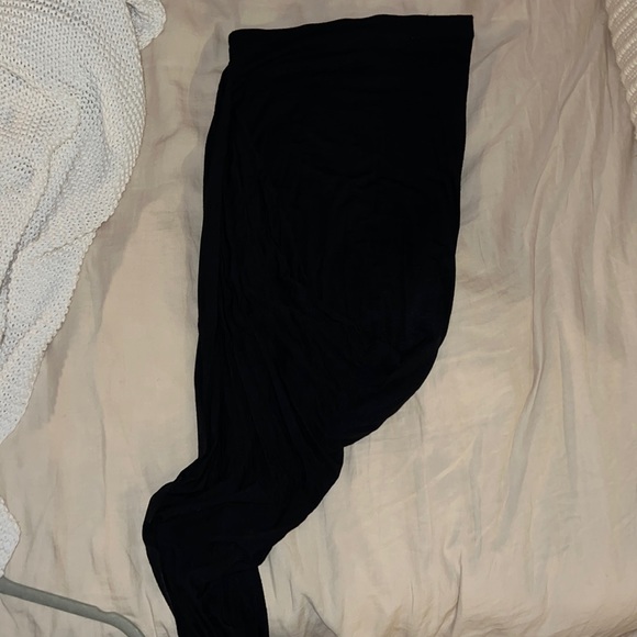 Asymmetric midi skirt - Picture 1 of 3